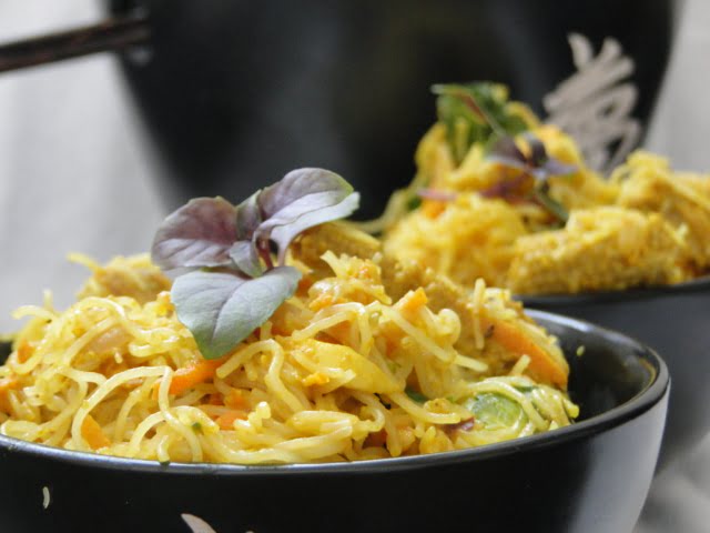 Bifum ao curry