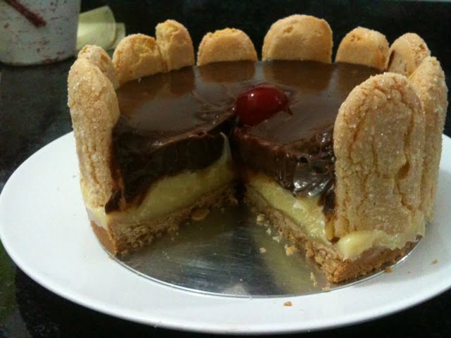 Torta de brigadeiro branco e creme de nutella