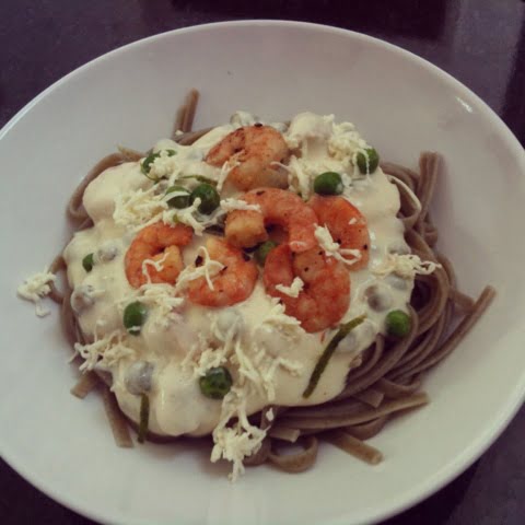 Linguini com camarões