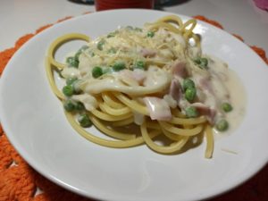 Macarrão ao molho Paris