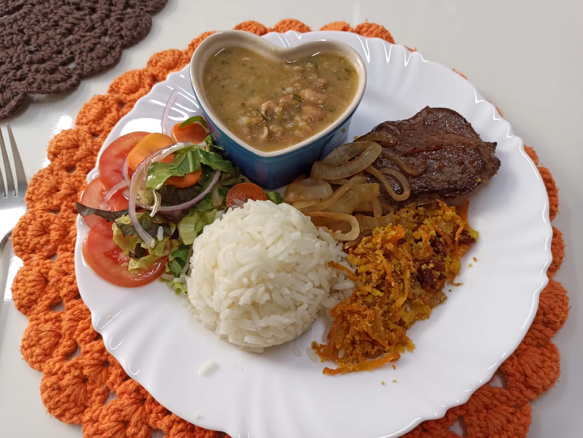 Feijão com legumes