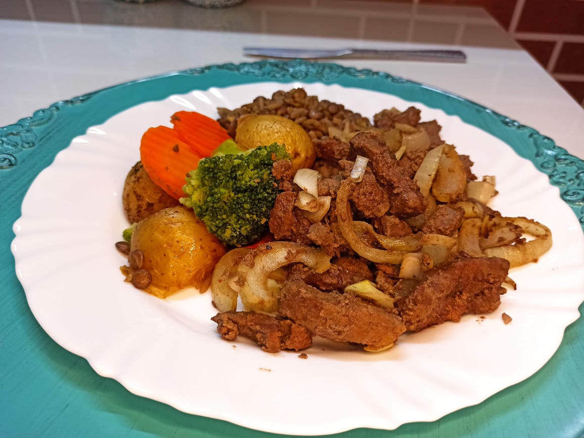 Fígado acebolado na airfryer